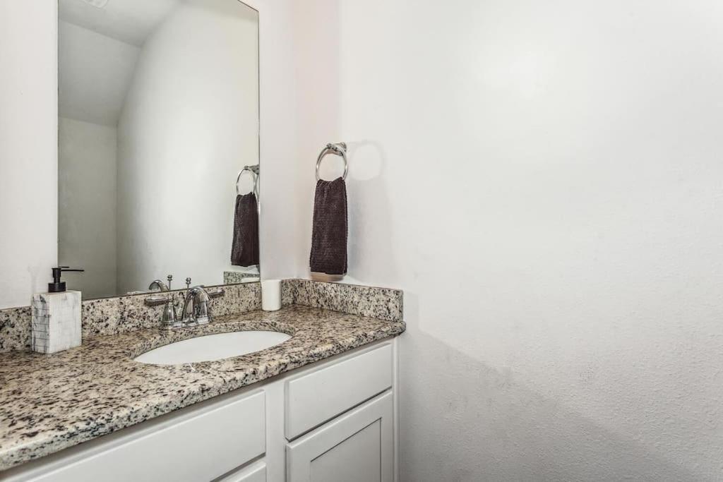 Luxury Townhome Near Downtown And Pensacola Beach Eksteriør bilde